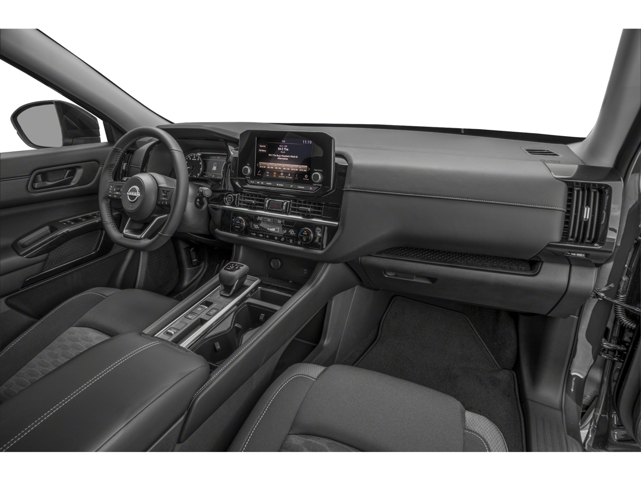 2024 Nissan Pathfinder SV photo 3