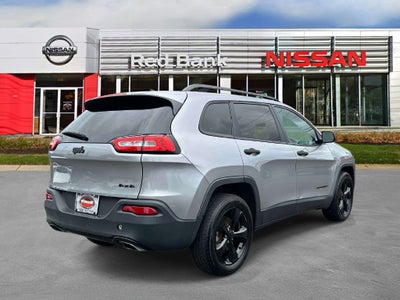 2017 Jeep Cherokee Sport