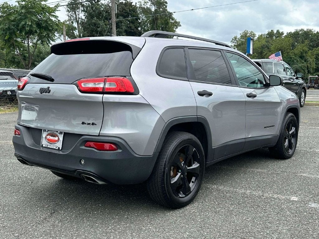 2017 Jeep Cherokee Sport