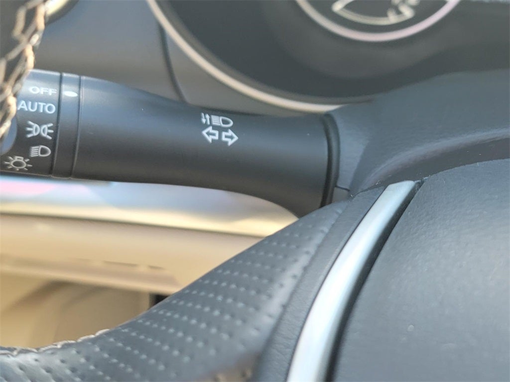 2023 Nissan Maxima SV