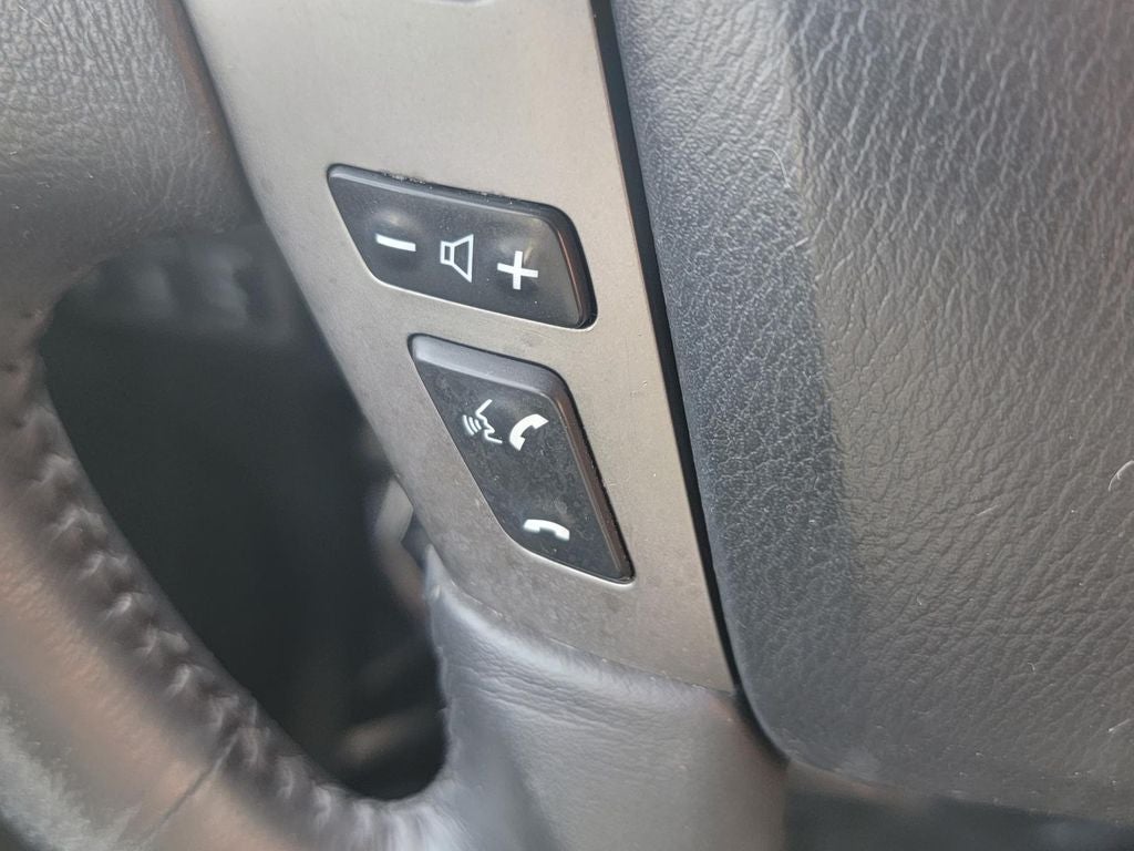 2014 Nissan Titan SV