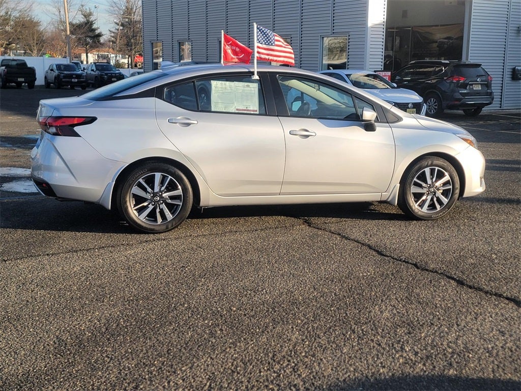 2025 Nissan Versa 1.6 SV
