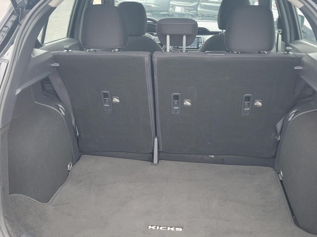2020 Nissan Kicks S