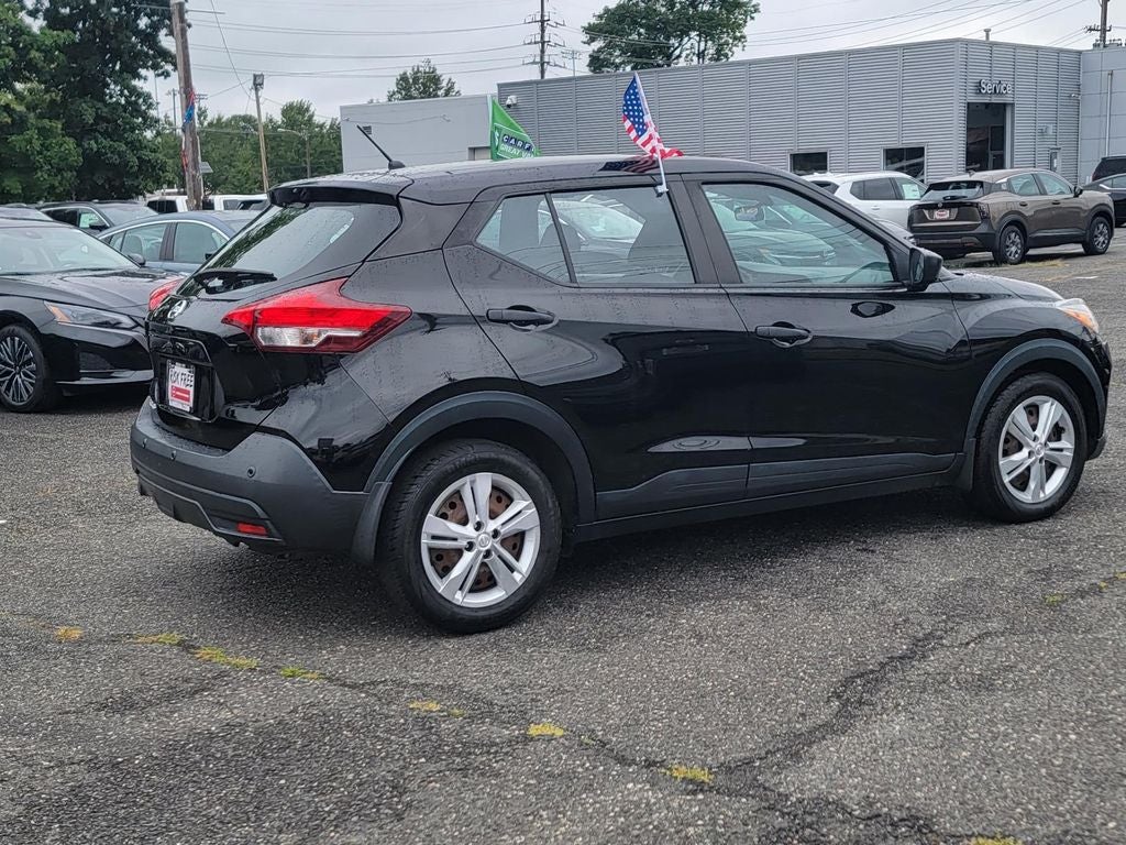 2020 Nissan Kicks S