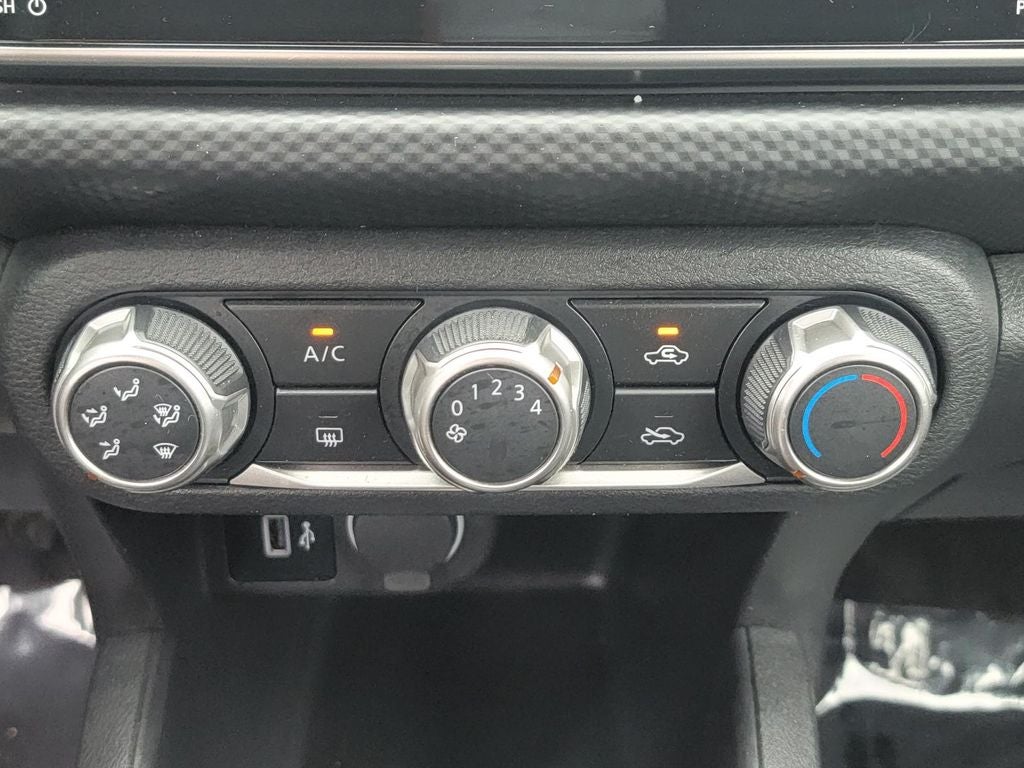 2023 Nissan Kicks S