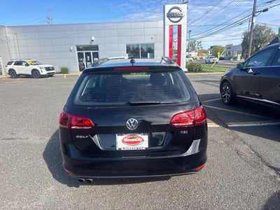 2016 Volkswagen Golf SportWagen S