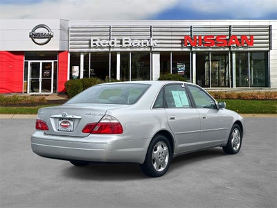 2004 Toyota Avalon Base