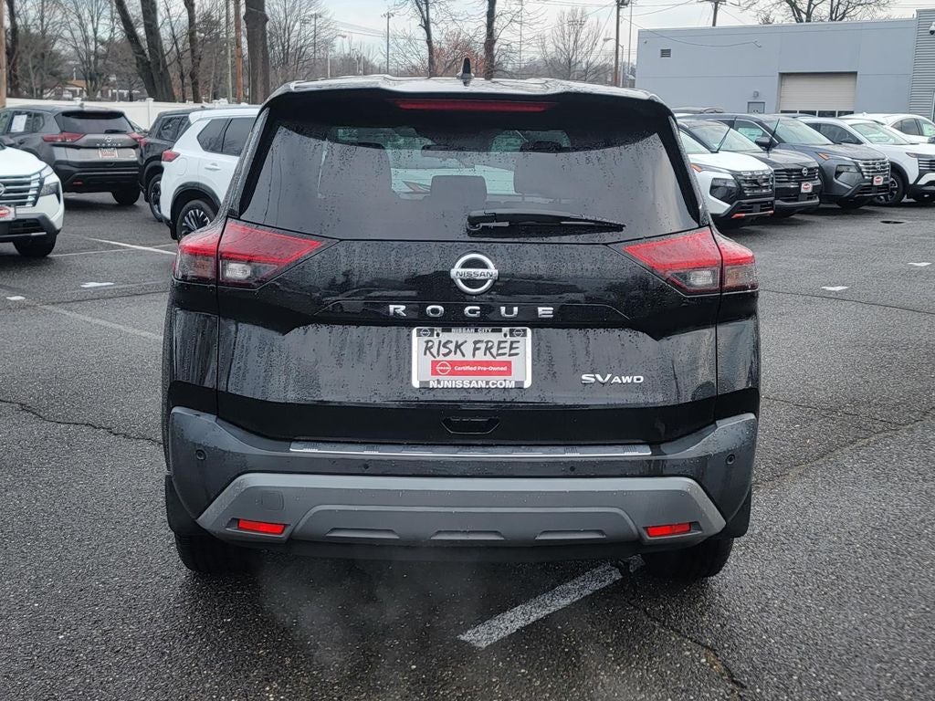 2021 Nissan Rogue SV