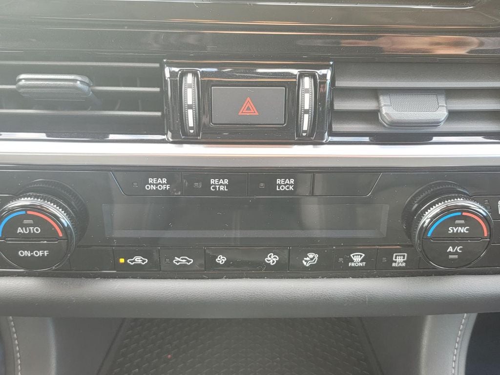 2020 Nissan Pathfinder S