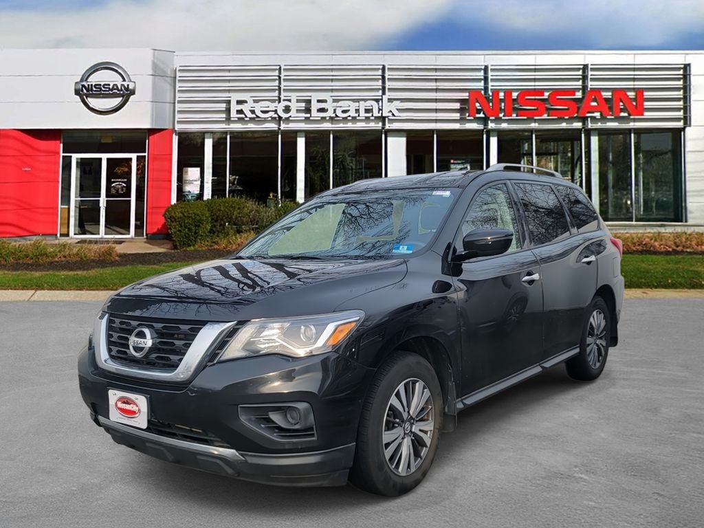 2020 Nissan Pathfinder S