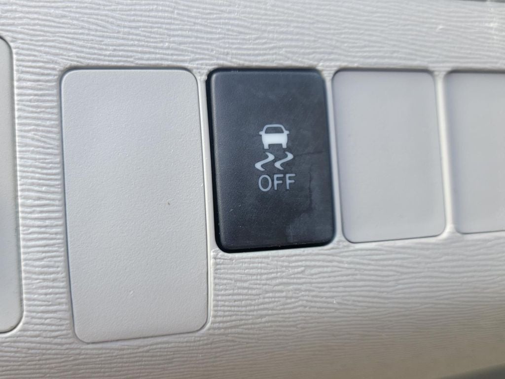 2014 Toyota Sienna L 7 Passenger