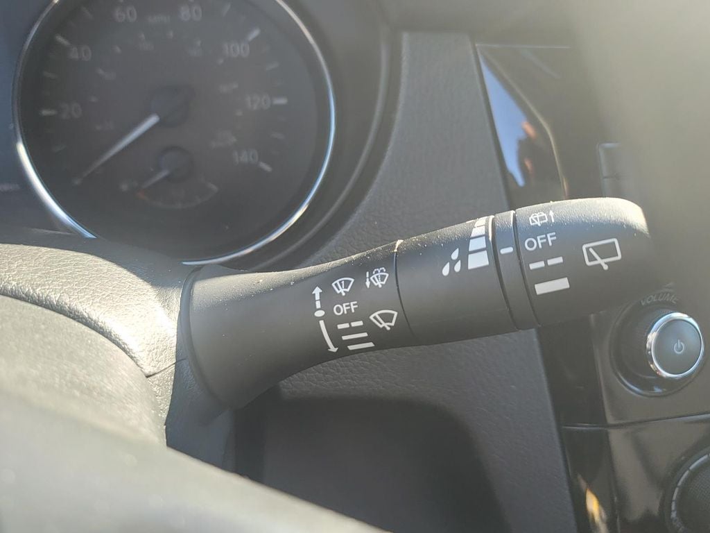 2022 Nissan Rogue Sport S