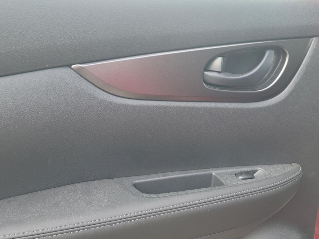 2022 Nissan Rogue Sport S