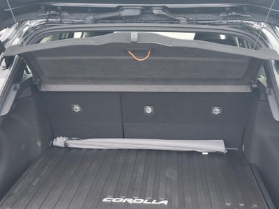2022 Toyota Corolla Hatchback SE