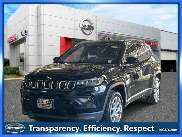 2023 Jeep Compass Latitude Lux