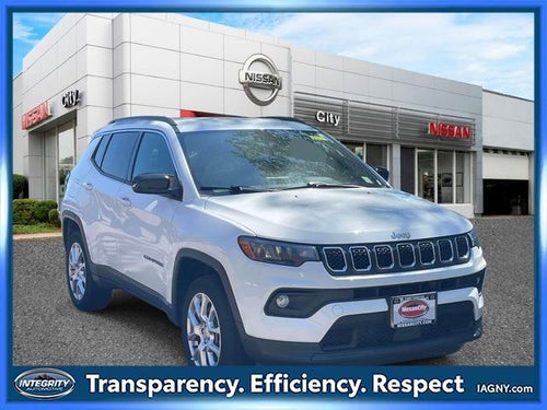 2023 Jeep Compass Latitude Lux