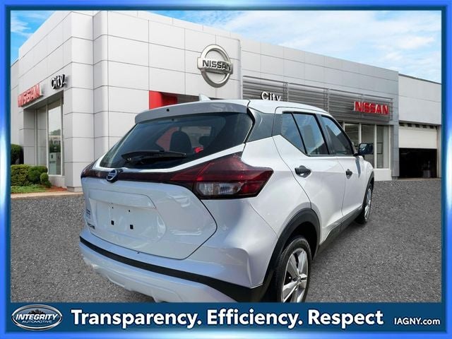 2021 Nissan Kicks S