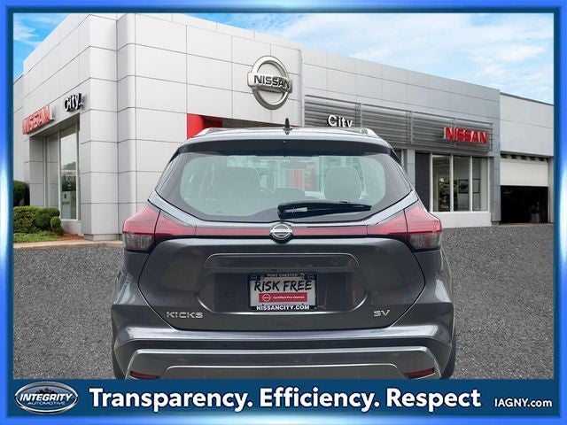2023 Nissan Kicks SV