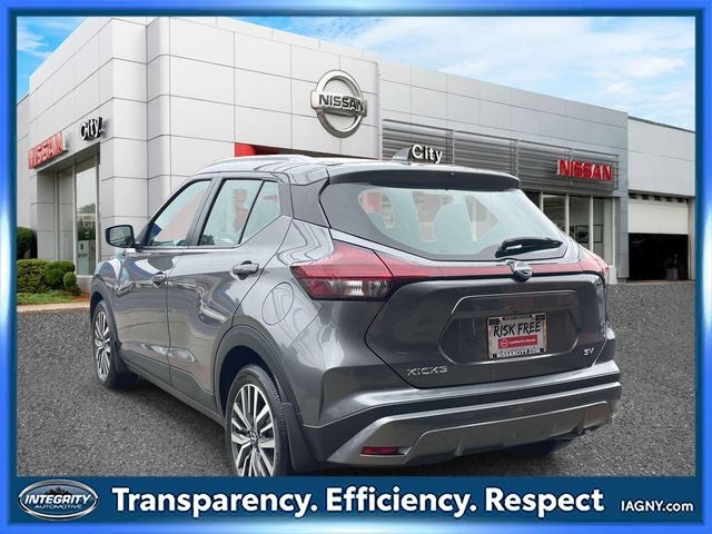 2023 Nissan Kicks SV