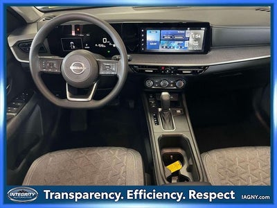 2025 Nissan Kicks SV