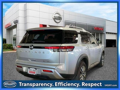 2025 Nissan Pathfinder SL 4WD