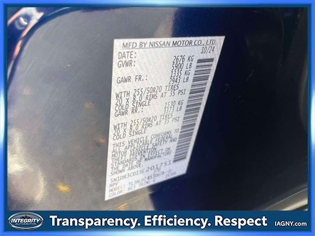 2025 Nissan Pathfinder SL