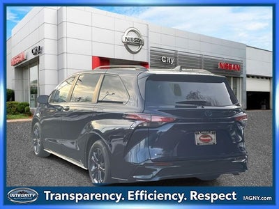 2025 Toyota Sienna XSE 7 Passenger