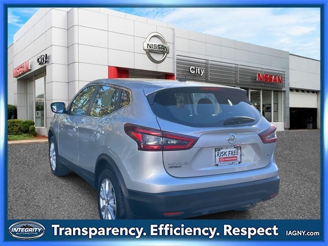 2022 Nissan Rogue Sport S