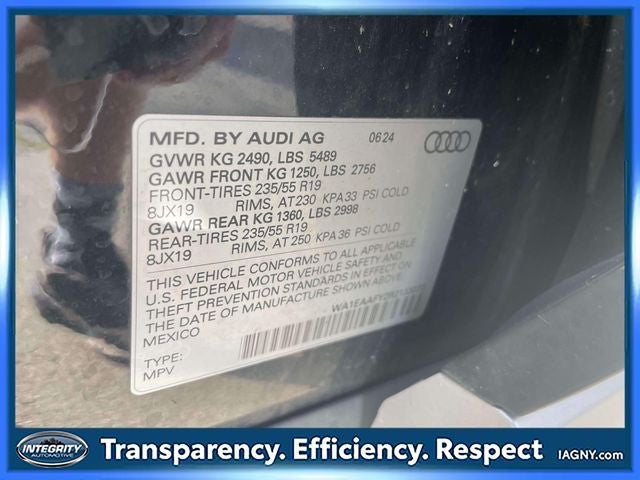 2024 Audi Q5 45 S line Premium quattro