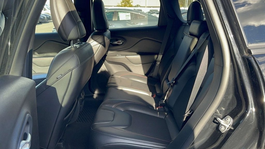 2021 Jeep Cherokee Trailhawk