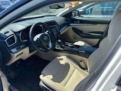 2023 Nissan Maxima SV
