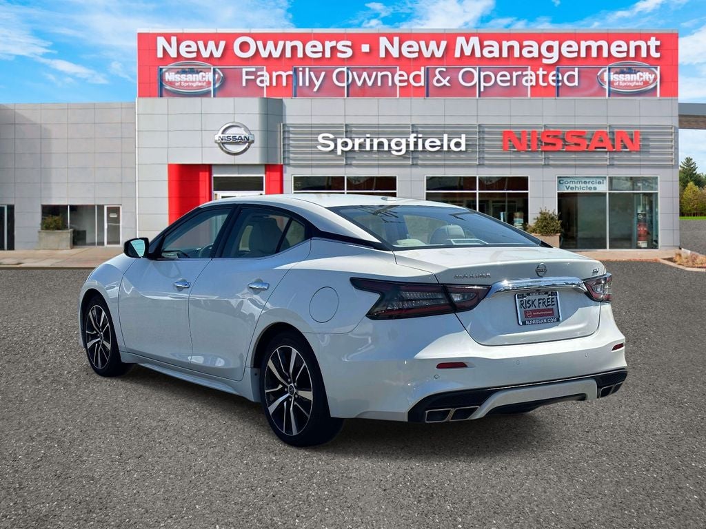2023 Nissan Maxima SV