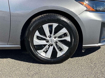 2025 Nissan Altima S