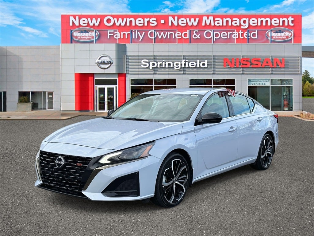 2024 Nissan Altima SR
