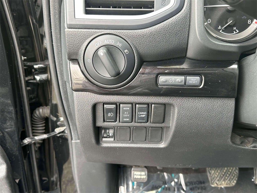 2019 Nissan Titan SV