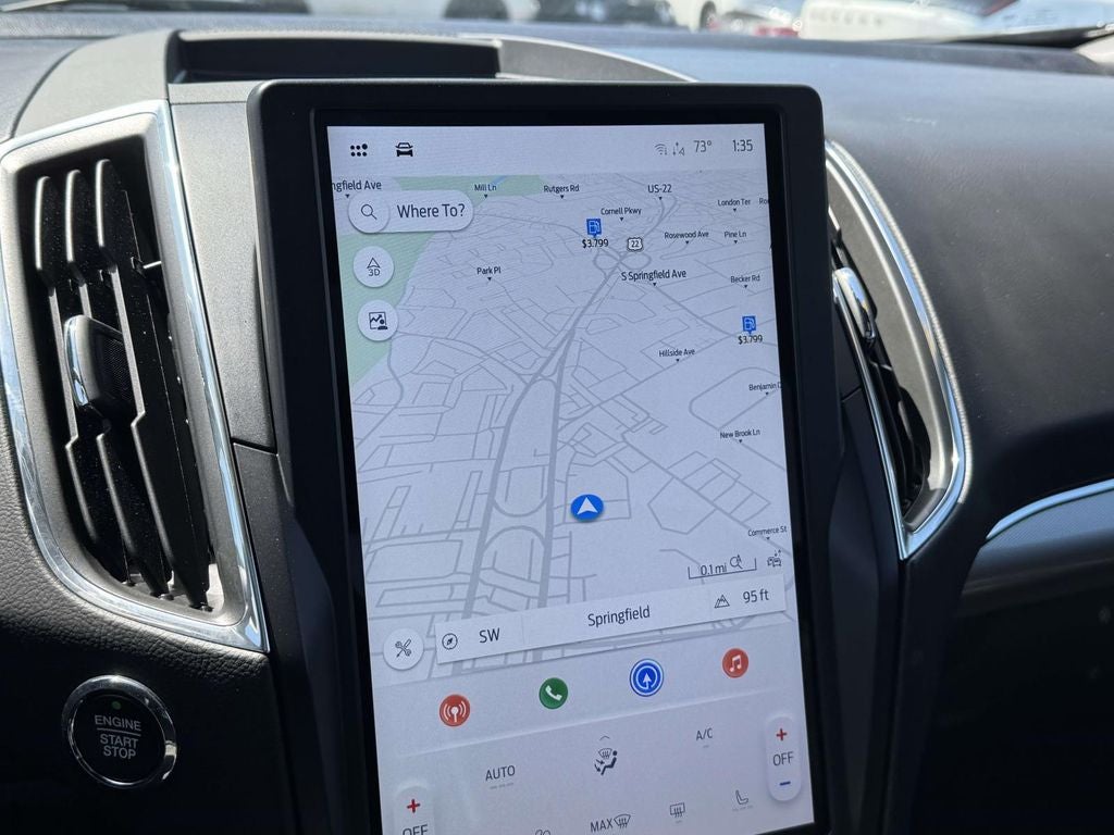 2022 Ford Edge Titanium