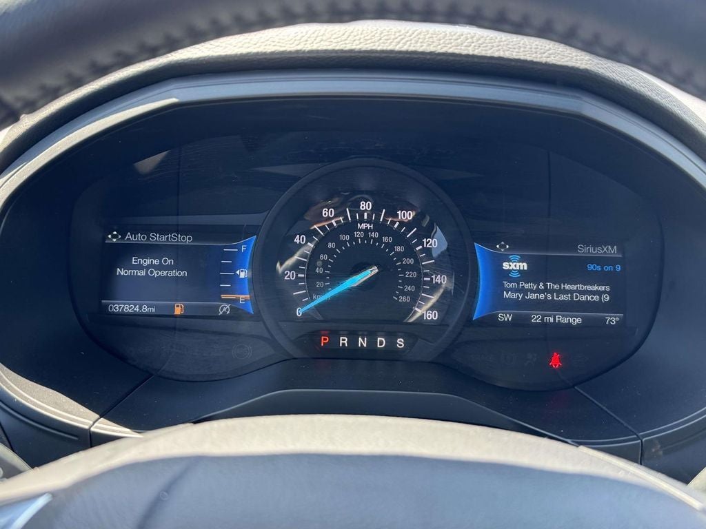 2022 Ford Edge Titanium