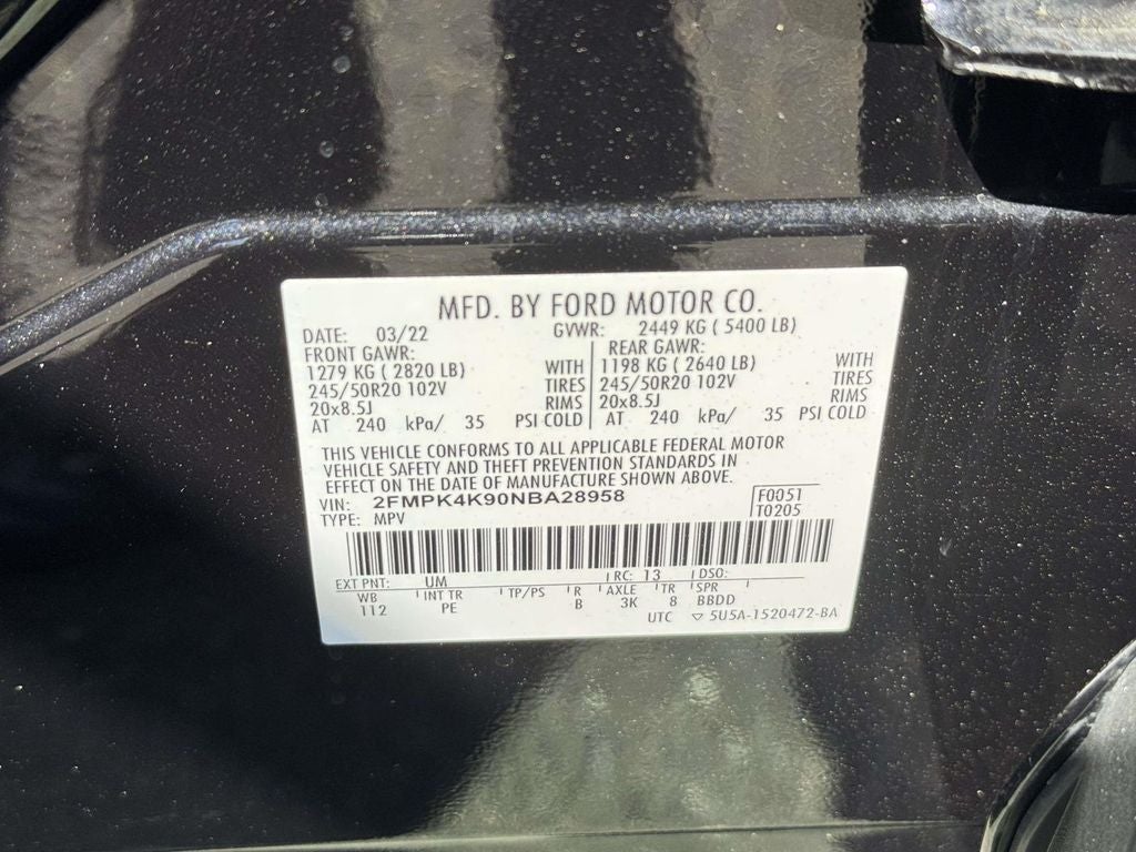 2022 Ford Edge Titanium