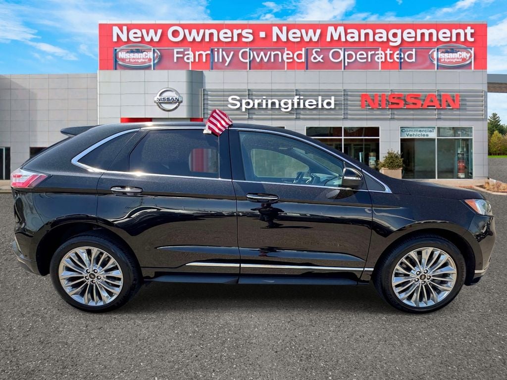 2022 Ford Edge Titanium