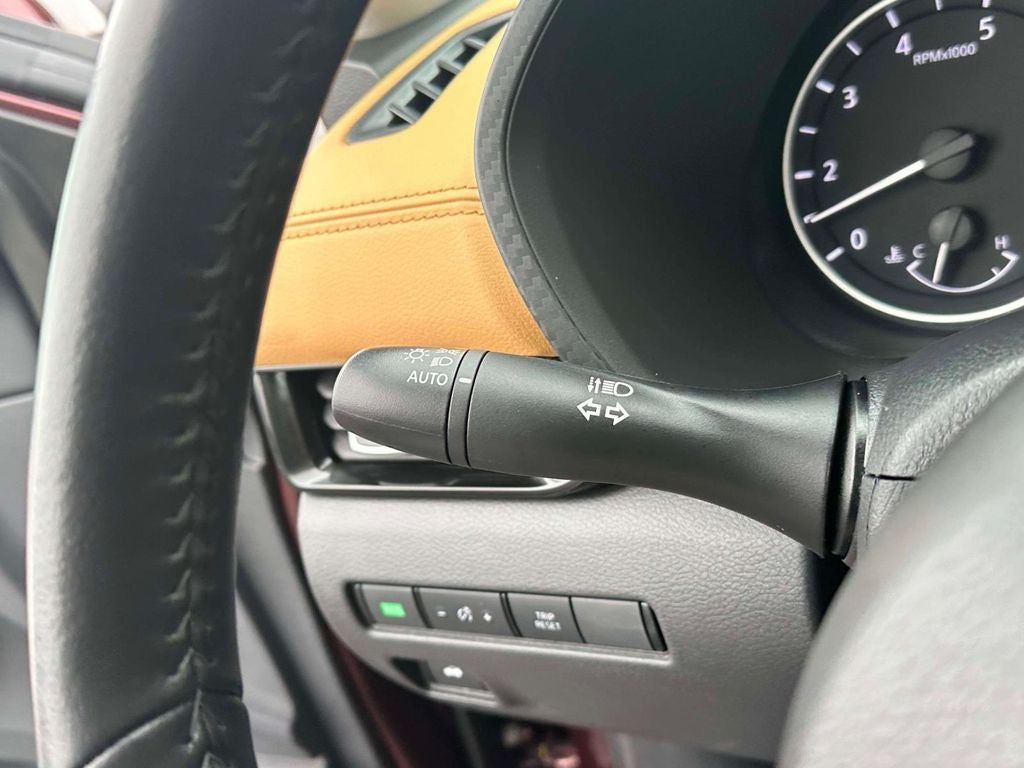 2025 Nissan Sentra SV PREMIUM