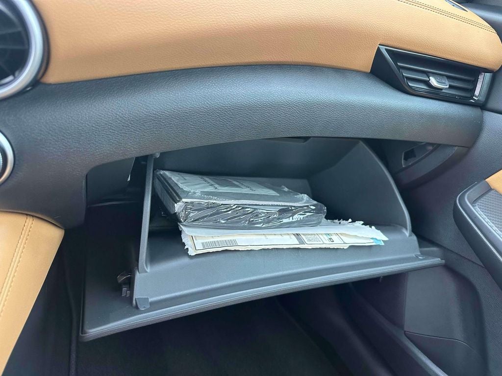 2025 Nissan Sentra SV PREMIUM