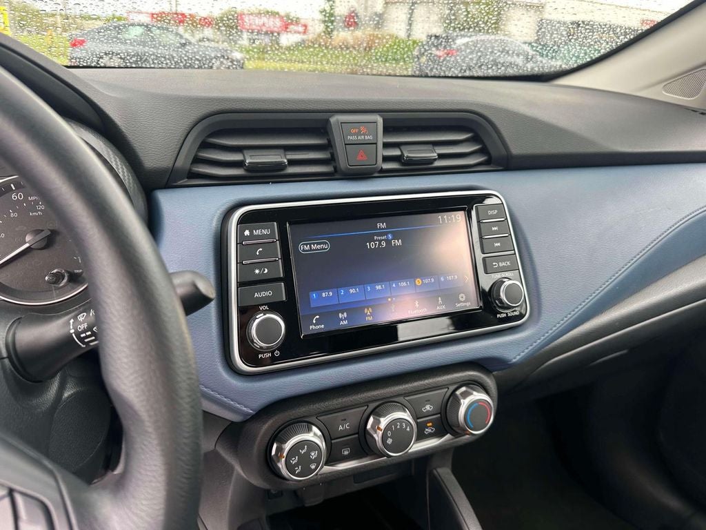 2025 Nissan Versa 1.6 SV