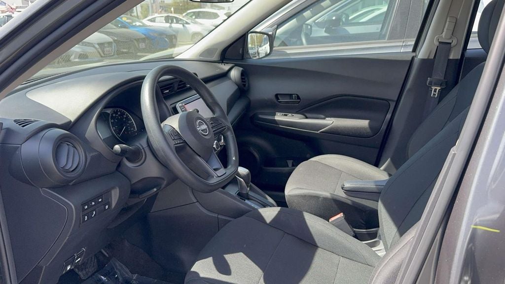2025 Nissan Kicks Play S