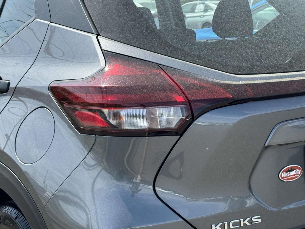 2025 Nissan Kicks Play S