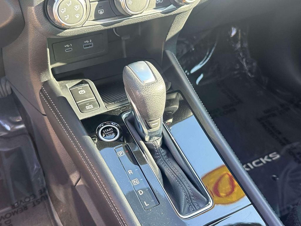 2023 Nissan Kicks SV