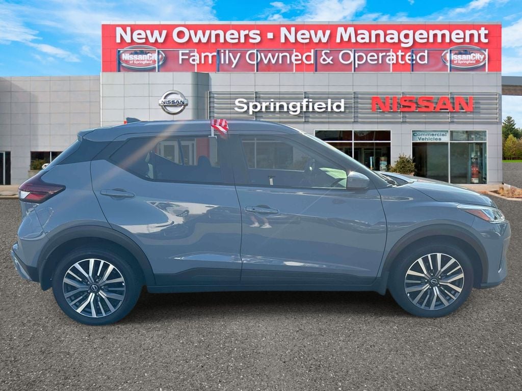 2023 Nissan Kicks SV