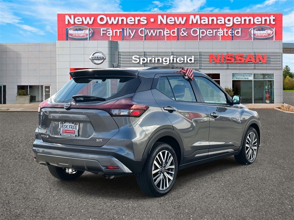 2024 Nissan Kicks SR