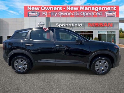 2025 Nissan Kicks S