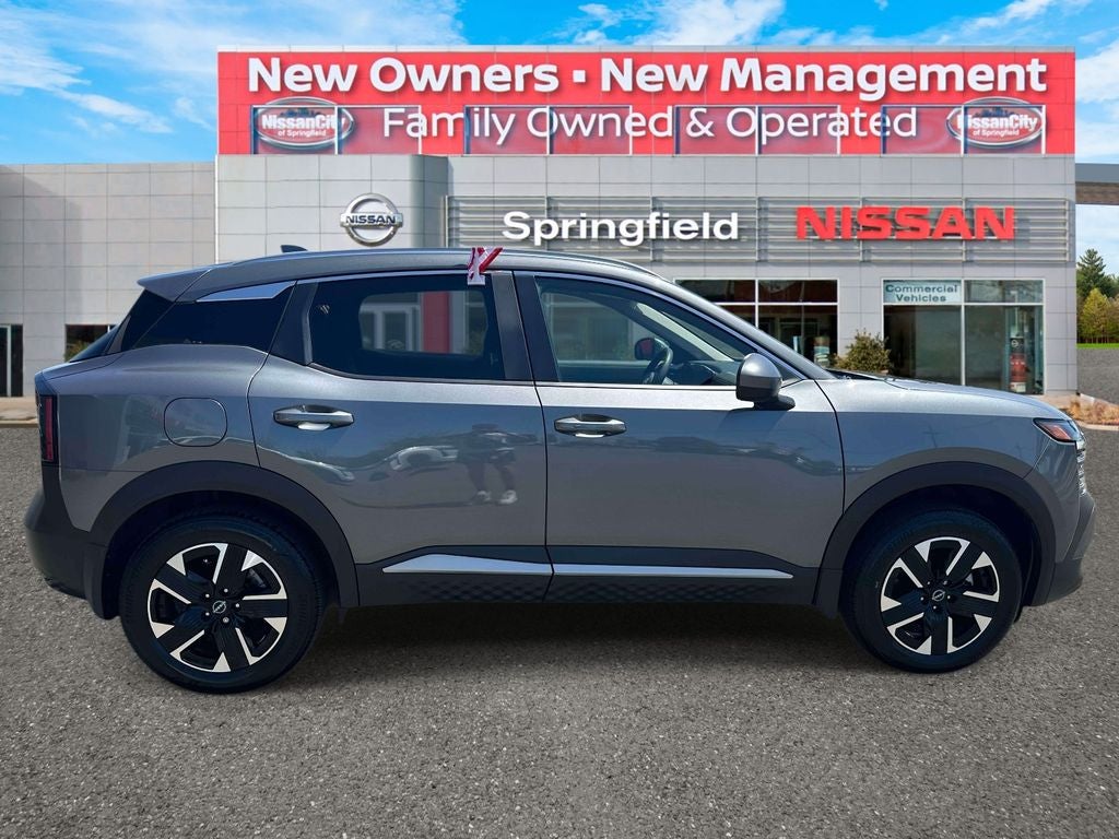 2025 Nissan Kicks SV