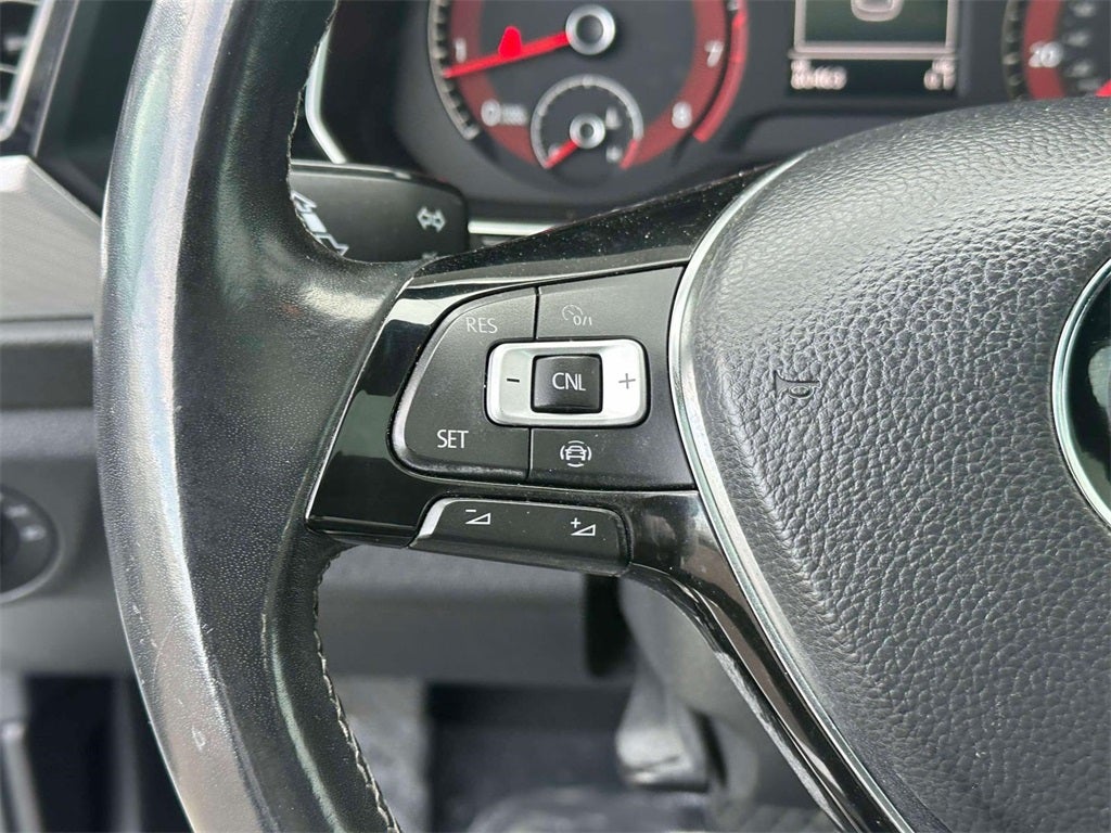 2019 Volkswagen Jetta R-Line